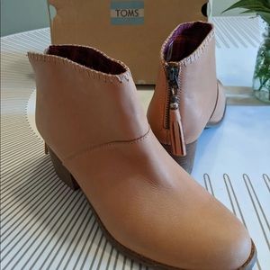 Tan Toms Booties